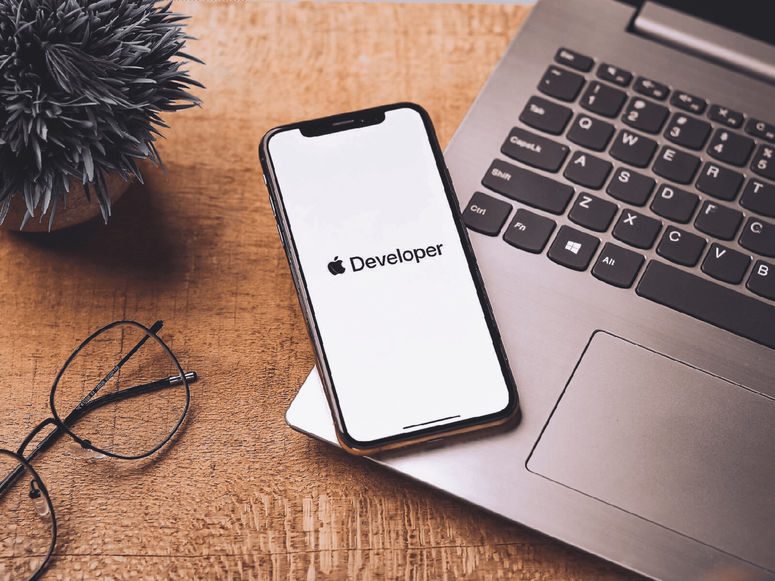 Why Do We Use Swift Technology For iOS Applications?
